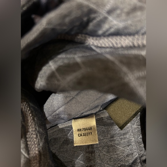 Marmot Quilted Pullover Top - Picture 5 of 8